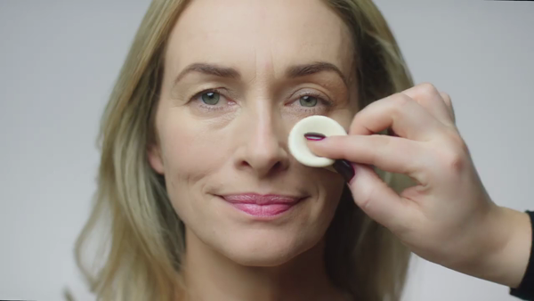 How To Maximise Your Double Wear Powder