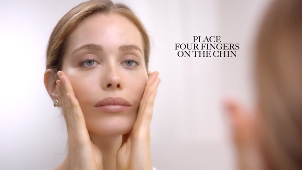 Future Solution LX- Intensive Firming Contour Serum