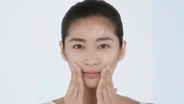 How To - Oil, Gel or Cream-Based Cleansers