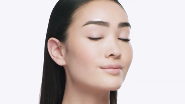 How To Use Minimalist WhippedPowder Blush SHISEIDO Makeup