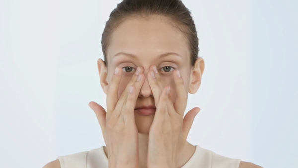 How To | Eye Cream | SHISEIDO