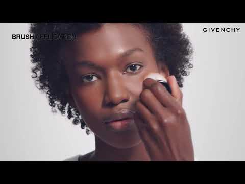 Prisme Libre Loose Powder Application Tutorial