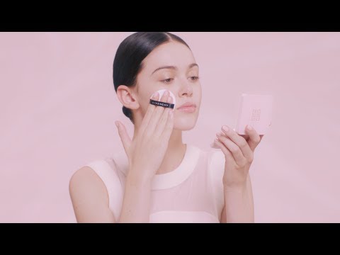 GIVENCHY - L'INTEMPOREL BLOSSOM DISCOVER FRESH FACE COMPACT DAY CREAM