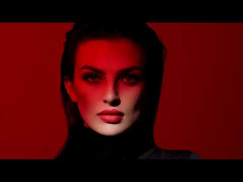 Rossetto Milano Red Mat - Deborah Milano
