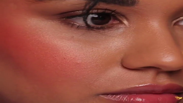 Cheeky Blusher 02 Coral Ligh